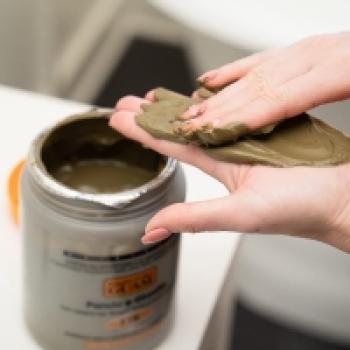 GUAM Intensiv-Algenfango gegen hartnäckige Cellulite | 1 kg straffende Körperpackung für reife Haut (700-3)